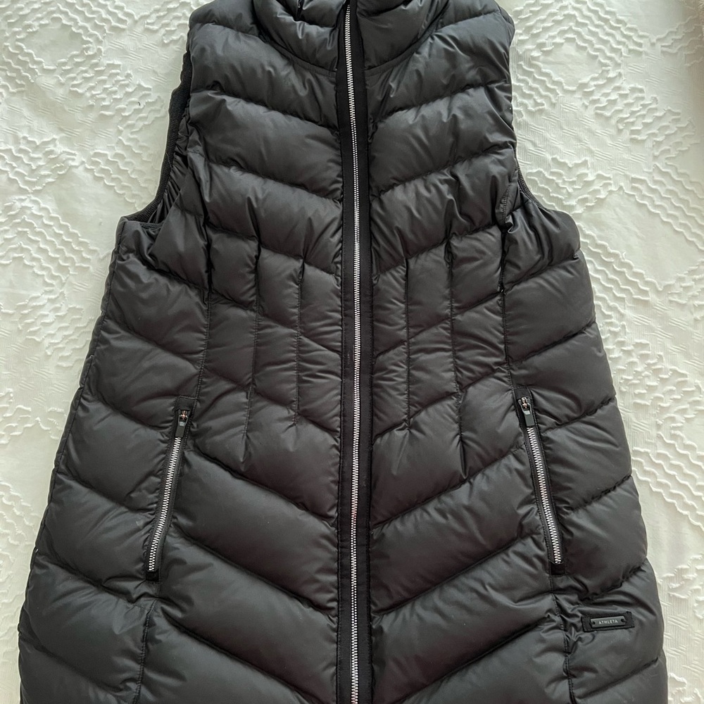 Athleta puffer vest